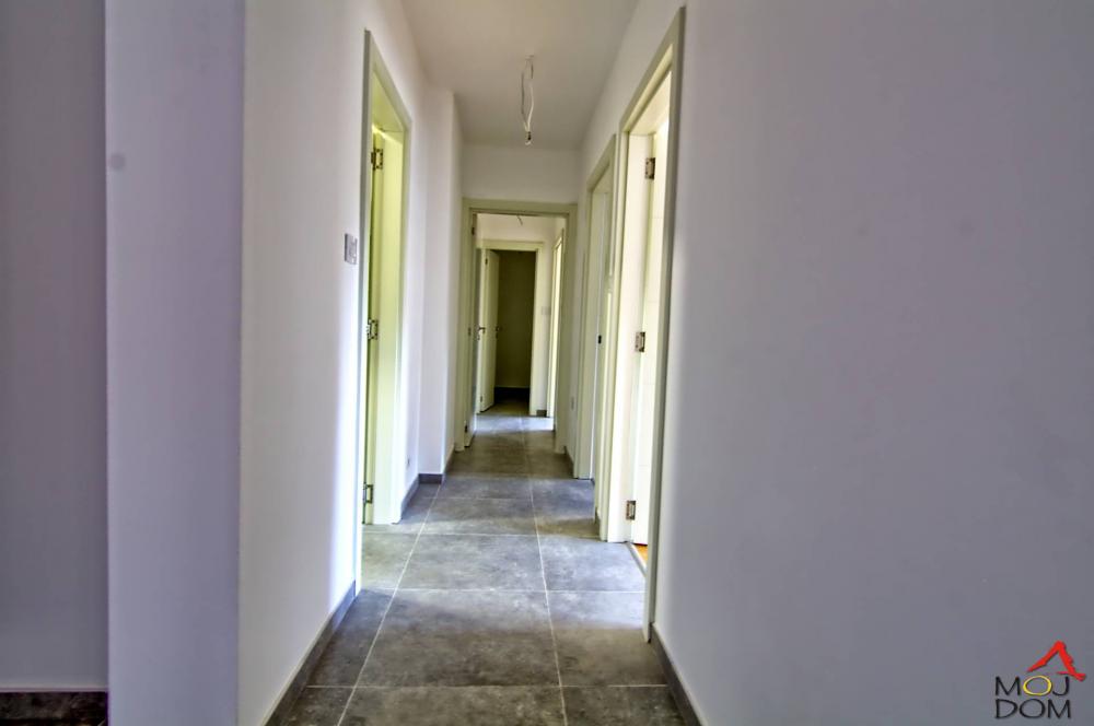 Slika 7 - Stan,NOVI SAD,SAJAM,kv: 85, € 214500, ID: 1029453