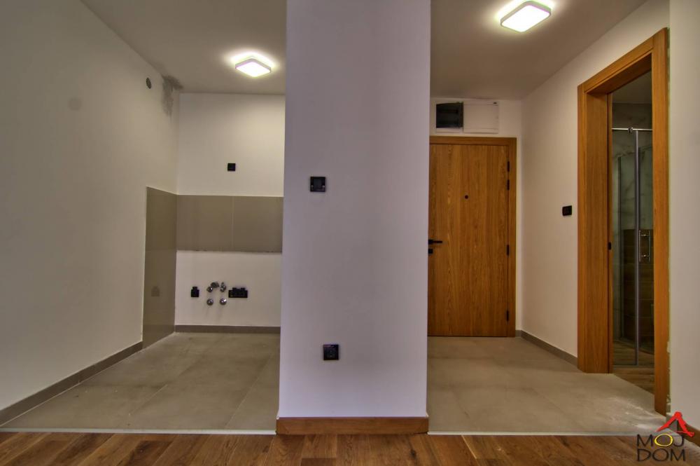 Slika 1 - Stan,NOVI SAD,TELEP,kv: 32, € 86500, ID: 1029971