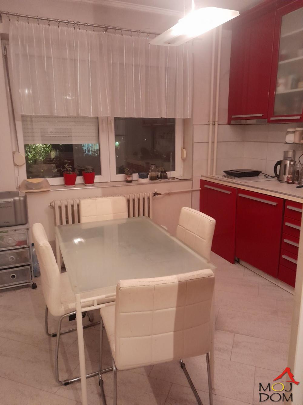 Slika 2 - Stan,NOVI SAD,CENTAR,kv: 60, € 185400, ID: 1026950