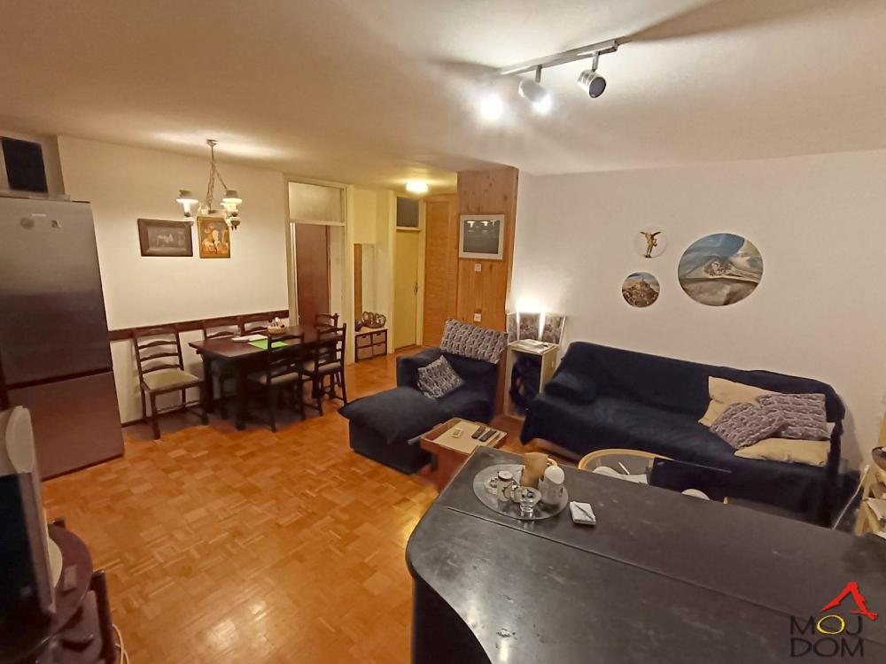 Slika 2 - Stan,NOVI SAD,SOCIJALNO,kv: 94, € 242050, ID: 1029590