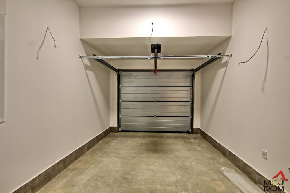 Slika 4 - Stan,PETROVARADIN,MIŠELUK,kv: 154, € 380070, ID: 1030131