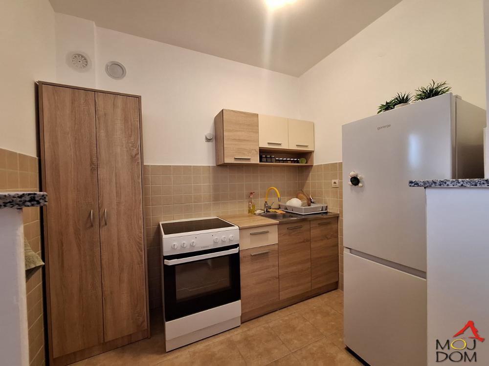 Slika 5 - Stan,NOVI SAD,TELEP,kv: 48, € 119500, ID: 1028669