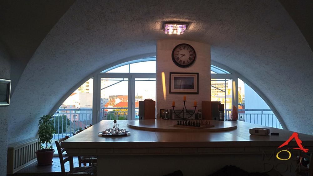 Slika 8 - Stan,NOVI SAD,GRBAVICA,kv: 195, € 309000, ID: 1029244