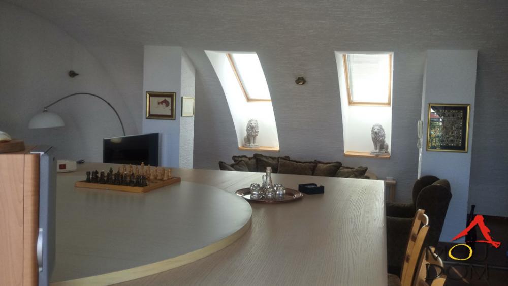 Slika 3 - Stan,NOVI SAD,GRBAVICA,kv: 195, € 309000, ID: 1029244