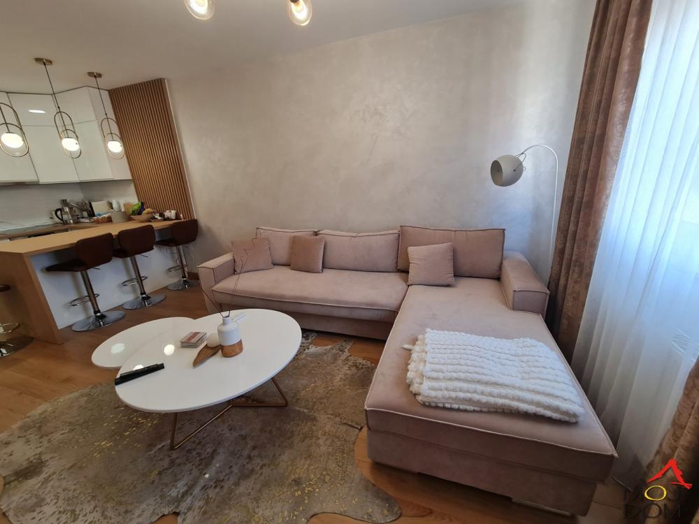 Slika 7 - Stan,NOVI SAD,CENTAR,kv: 58, € 203500, ID: 1028672