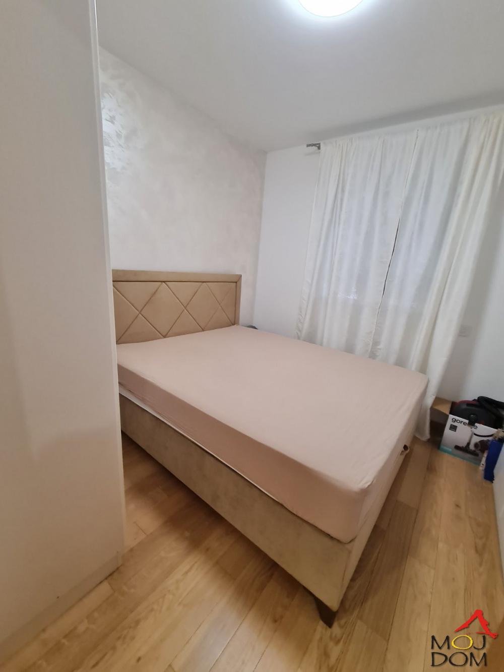 Slika 10 - Stan,NOVI SAD,CENTAR,kv: 58, € 203500, ID: 1028672