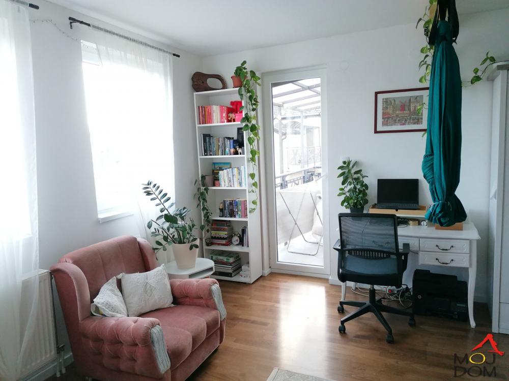 Slika 3 - Stan,NOVI SAD,ADICE,kv: 32, € 70000, ID: 1028656