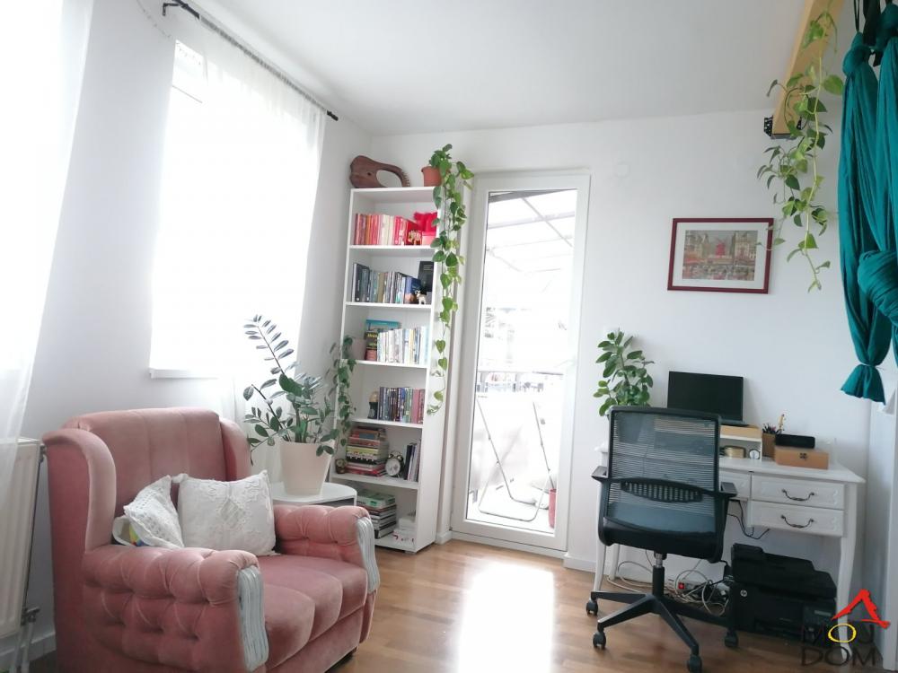 Slika 2 - Stan,NOVI SAD,ADICE,kv: 32, € 70000, ID: 1028656