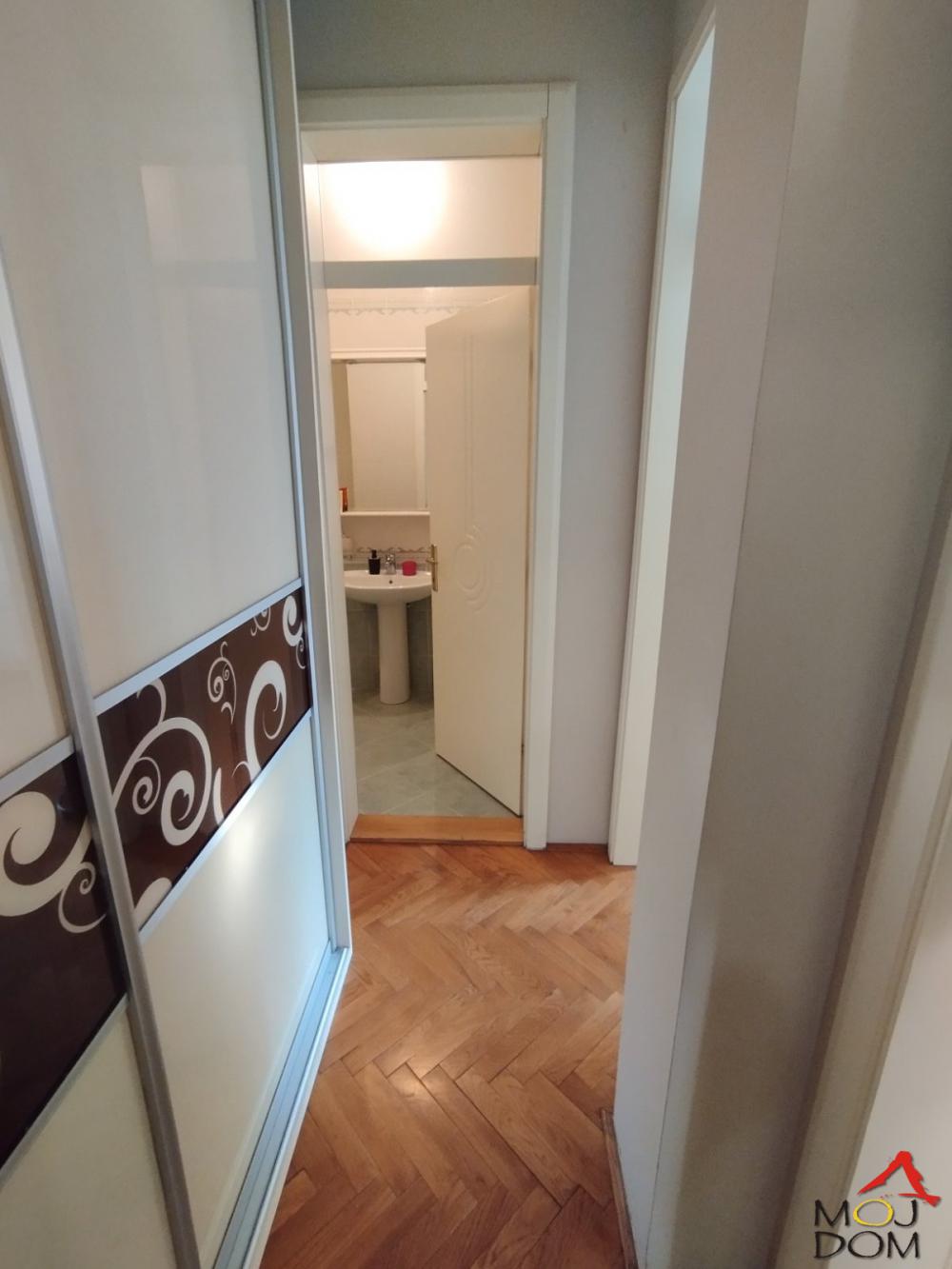 Slika 9 - Stan,NOVI SAD,LIMAN 1,kv: 78, € 265534, ID: 1029894