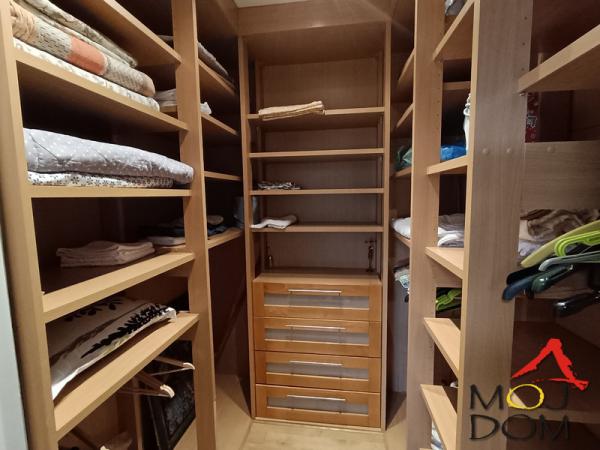 Slika 9 - Stan,NOVI SAD,GRBAVICA,kv: 77, € 237900, ID: 1029194