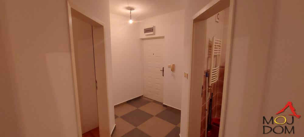 Slika 5 - Stan,NOVI SAD,TELEP,kv: 50, € 105000, ID: 1029025