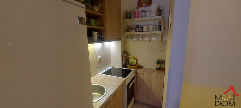 Slika 3 - Stan,NOVI SAD,TELEP,kv: 25, € 82400, ID: 1029773