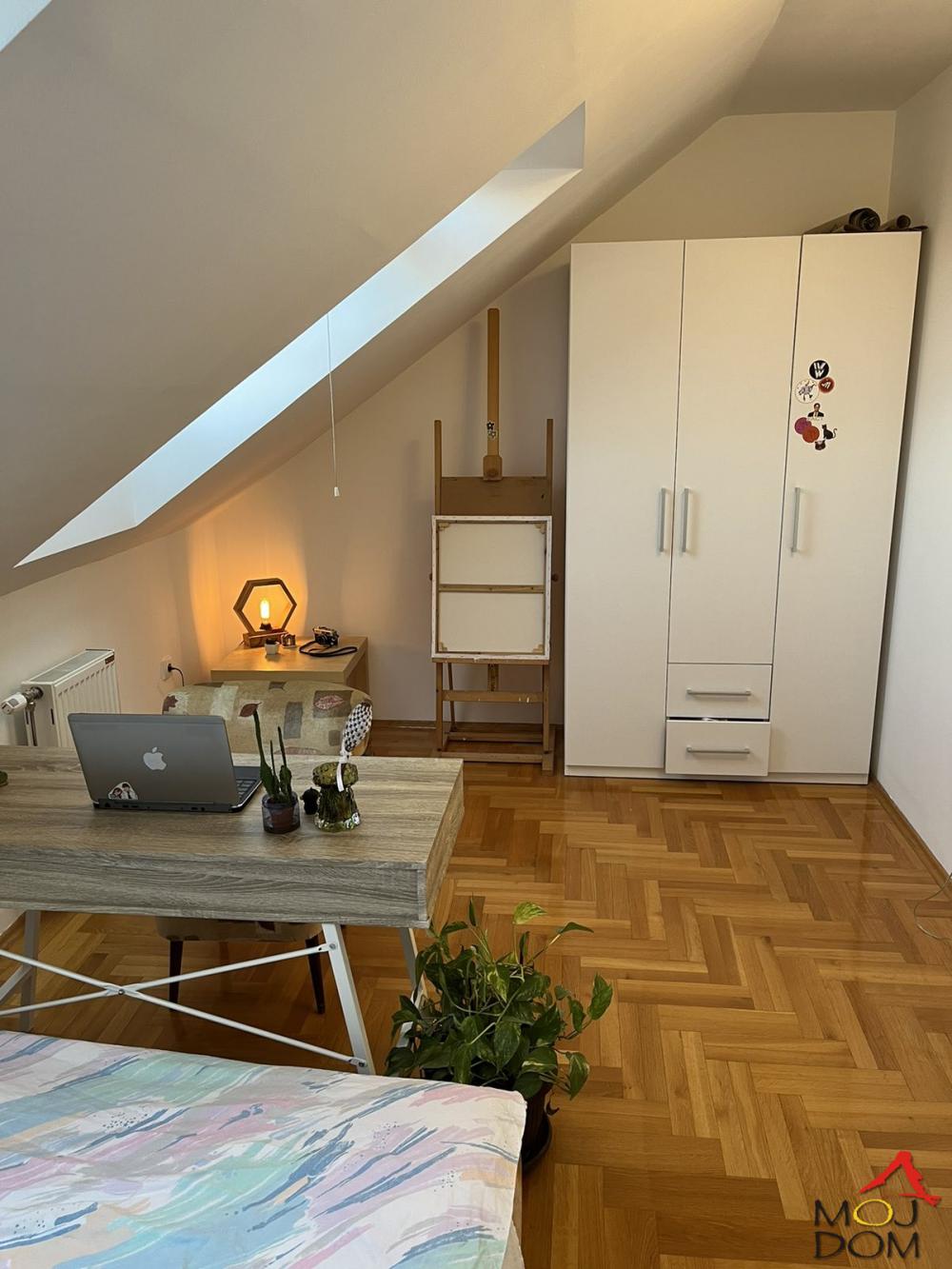 Slika 10 - Stan,NOVI SAD,SOMBORSKI BULEVAR,kv: 77, € 179200, ID: 1029148