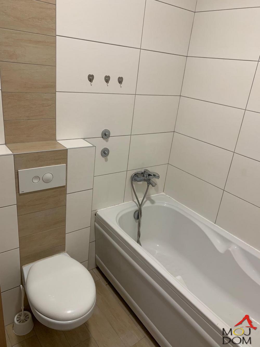 Slika 10 - Stan,NOVI SAD,TELEP,kv: 32, € 87500, ID: 1029731