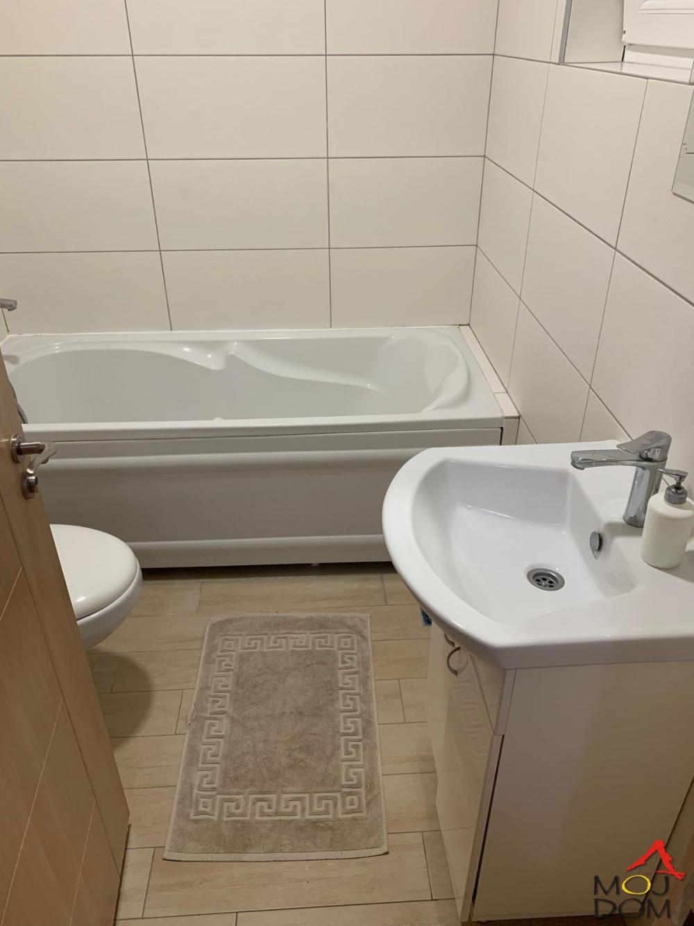 Slika 9 - Stan,NOVI SAD,TELEP,kv: 32, € 87500, ID: 1029731