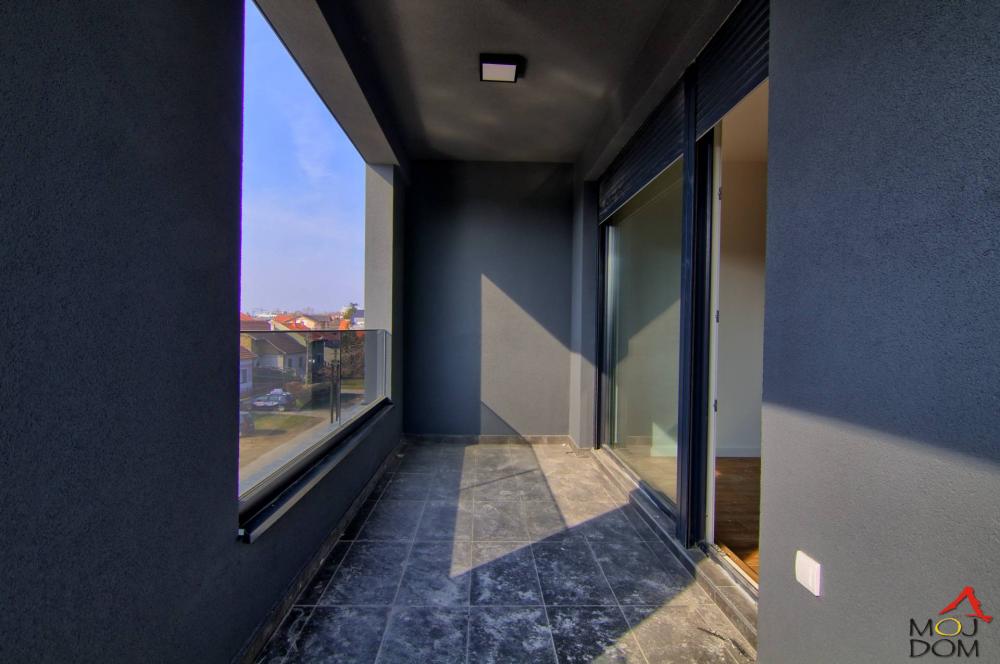 Slika 5 - Stan,NOVI SAD,SOMBORSKI BULEVAR,kv: 115, € 278100, ID: 1029925