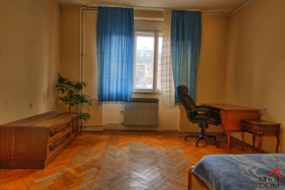 Slika 5 - Stan,NOVI SAD,KEJ,kv: 152, € 563500, ID: 1029958