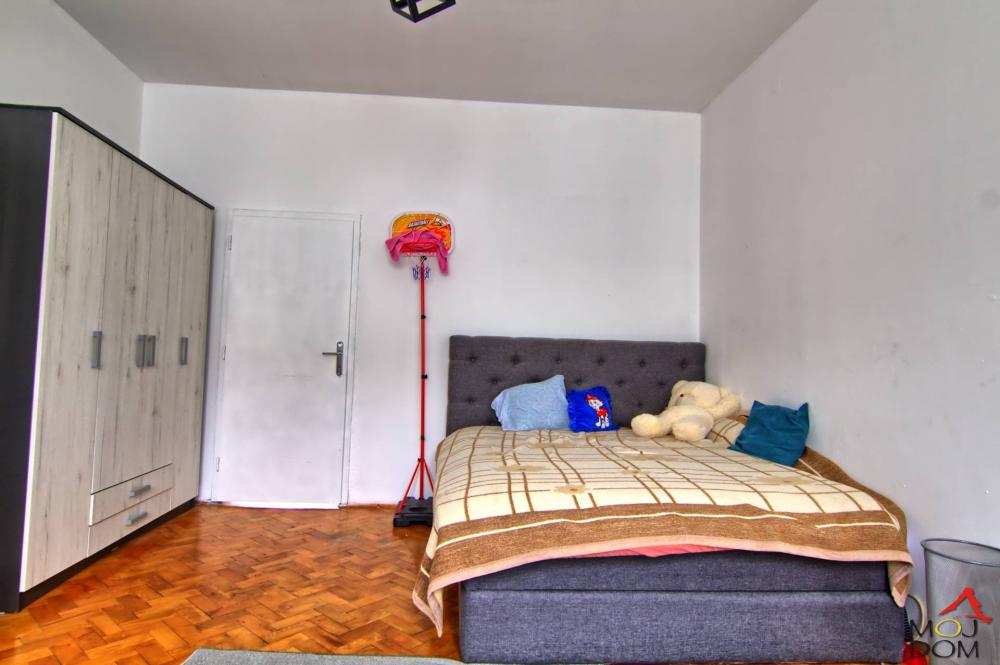 Slika 6 - Stan,NOVI SAD,KEJ,kv: 152, € 563500, ID: 1029958