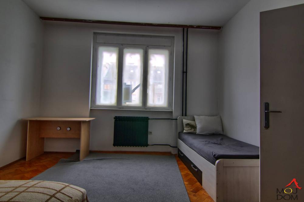 Slika 8 - Stan,NOVI SAD,KEJ,kv: 152, € 563500, ID: 1029958