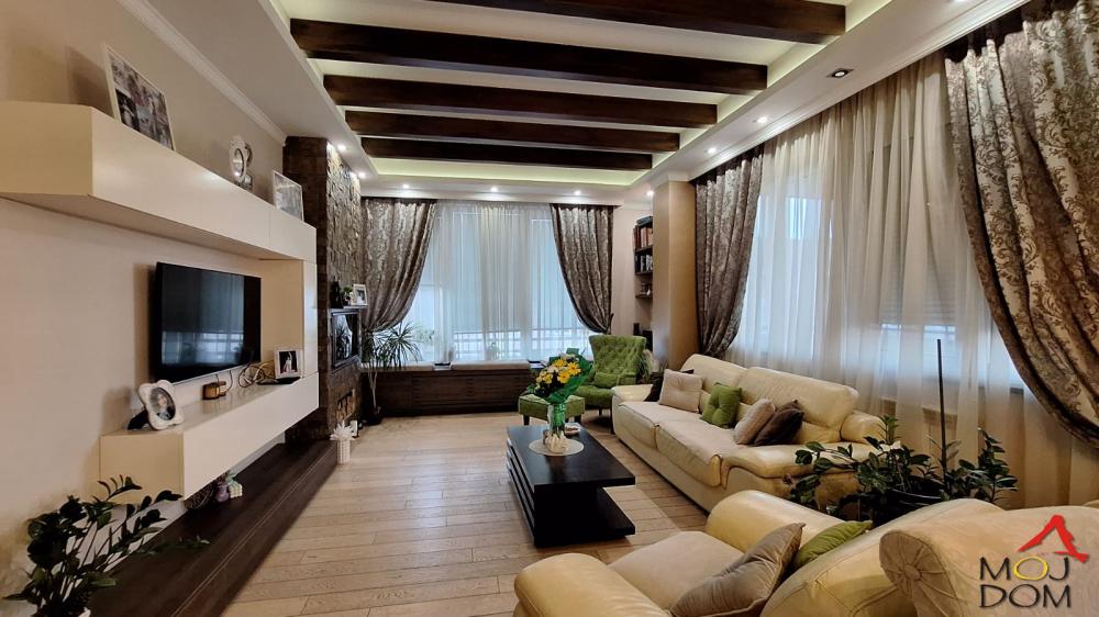 Slika 3 - Stan,NOVI SAD,BULEVAR,kv: 120, € 370800, ID: 1028927