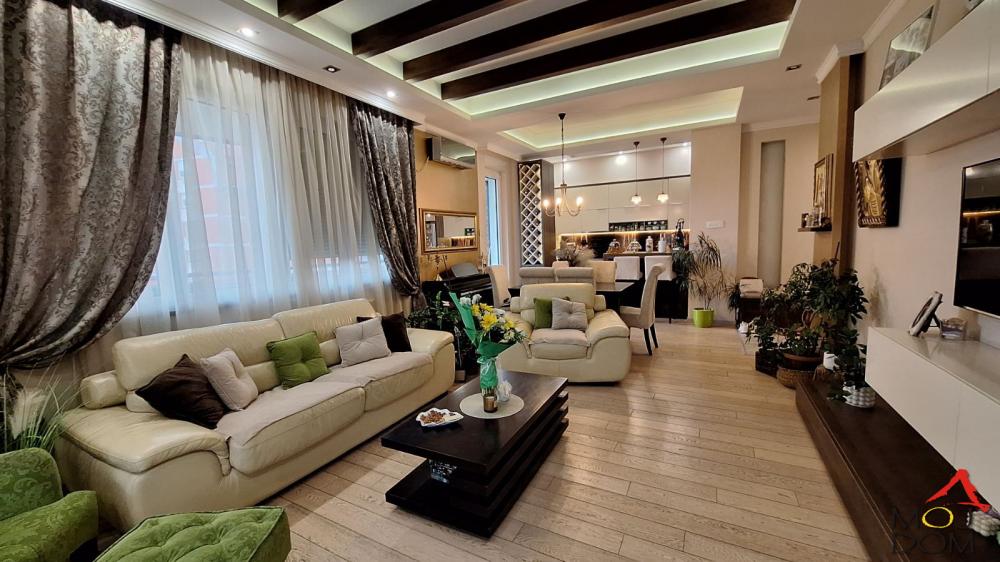 Slika 5 - Stan,NOVI SAD,BULEVAR,kv: 120, € 370800, ID: 1028927