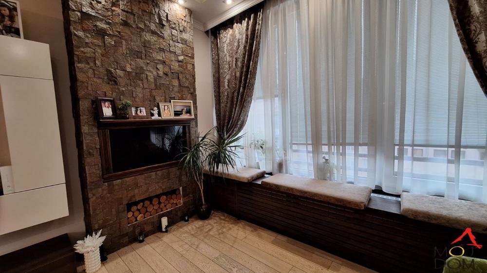 Slika 8 - Stan,NOVI SAD,BULEVAR,kv: 120, € 370800, ID: 1028927