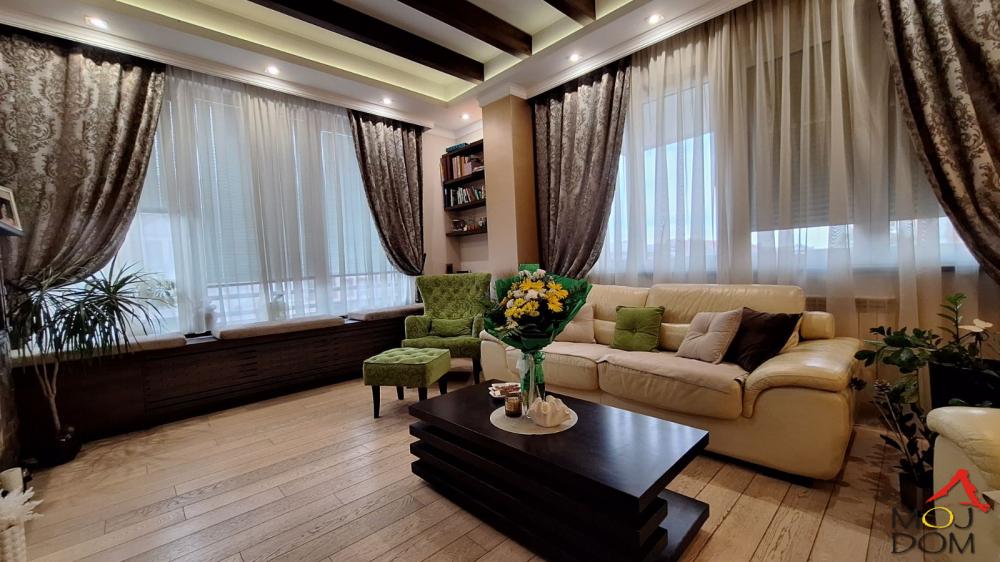 Slika 1 - Stan,NOVI SAD,BULEVAR,kv: 120, € 370800, ID: 1028927