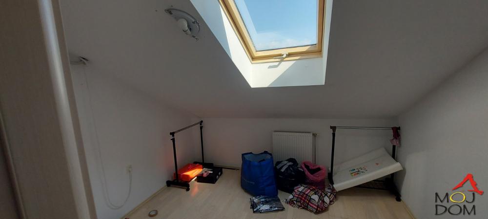 Slika 3 - Stan,NOVI SAD,KLISA,kv: 94, € 128500, ID: 1028817