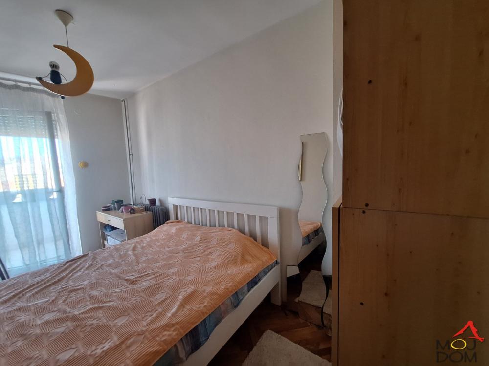 Slika 9 - Stan,NOVI SAD,BULEVAR,kv: 57, € 142200, ID: 1028715