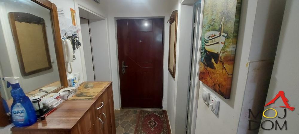 Slika 5 - Stan,NOVI SAD,ADICE,kv: 36, € 60000, ID: 1028530