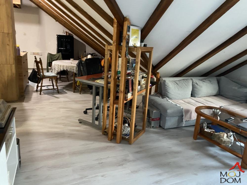 Glavna slika -Stan,NOVI SAD,TELEP,kv: 64, € 99000, ID: 1029021