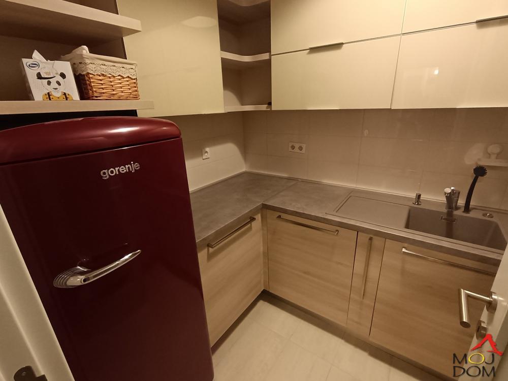 Slika 5 - Stan,NOVI SAD,LIMAN 3,kv: 56, € 185400, ID: 1028760