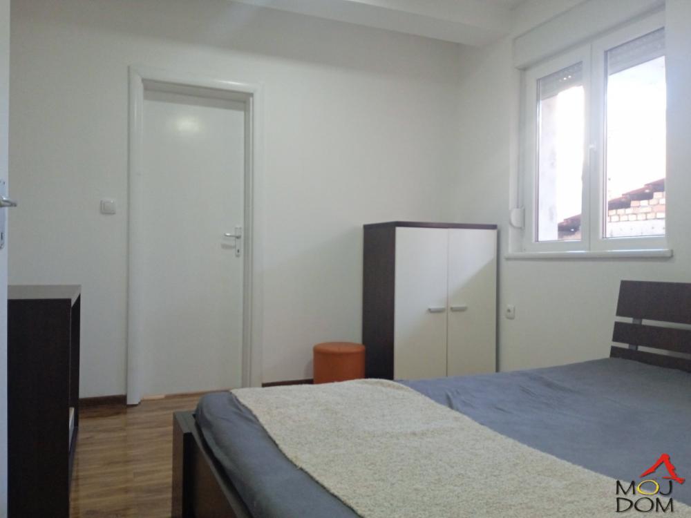 Slika 11 - Stan,NOVI SAD,NOVA DETELINARA,kv: 77, € 198275, ID: 1027594