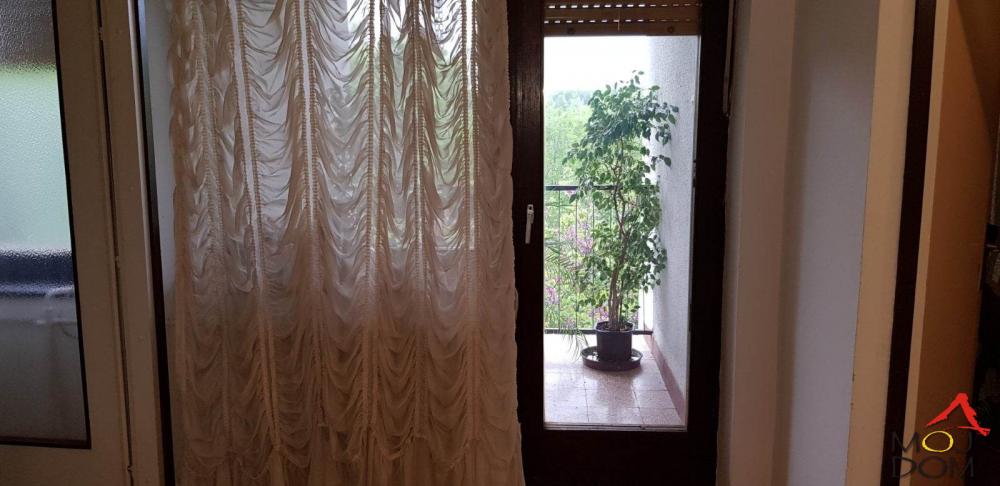 Slika 1 - Stan,PETROVARADIN,BLOK 8,kv: 89, € 156000, ID: 1026473