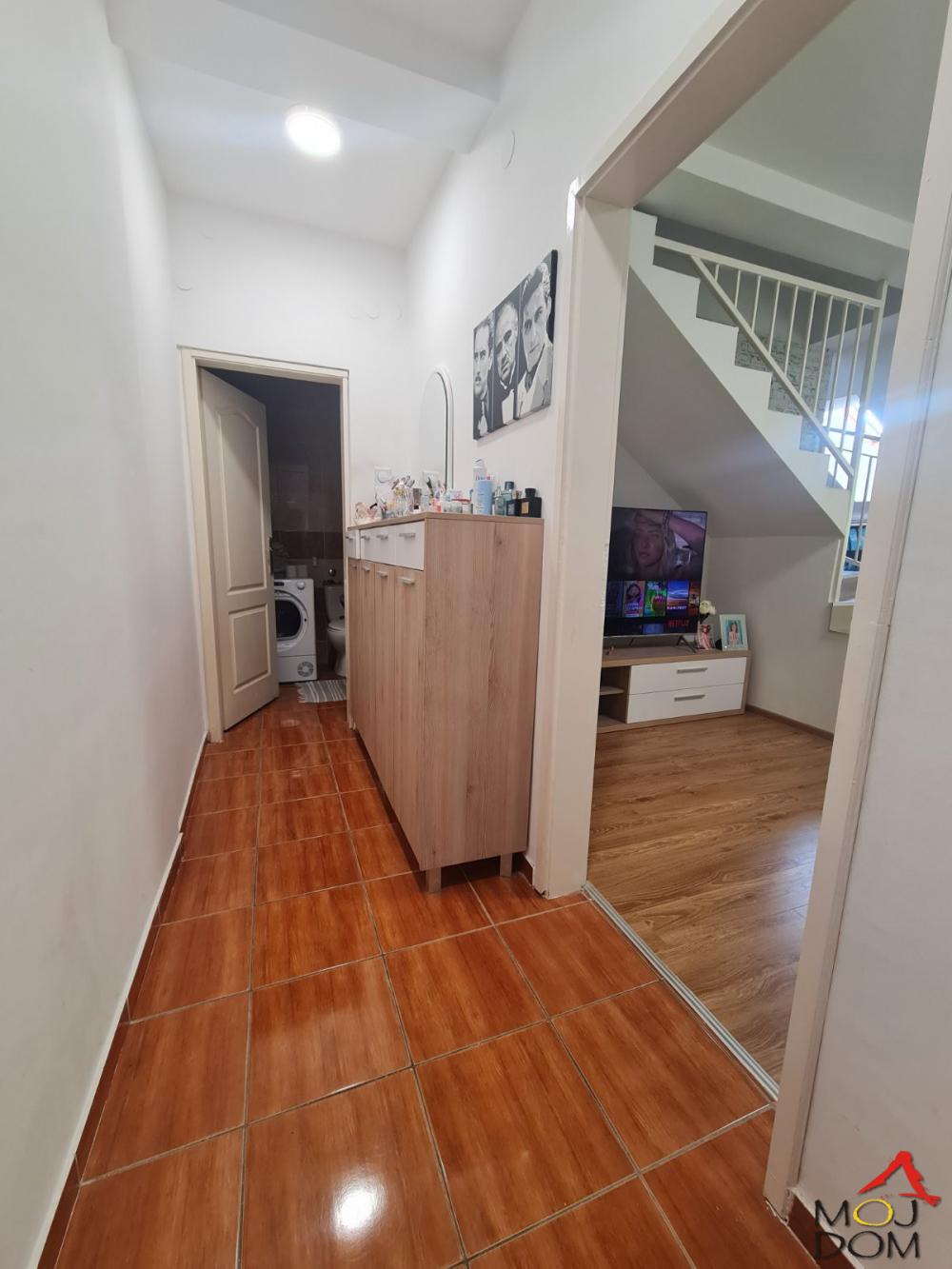 Slika 9 - Stan,NOVI SAD,NOVA DETELINARA,kv: 66, € 142800, ID: 1028654