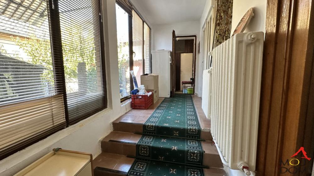 Slika 1 - Stan,NOVI SAD,CENTAR,kv: 122, € 185400, ID: 1029352