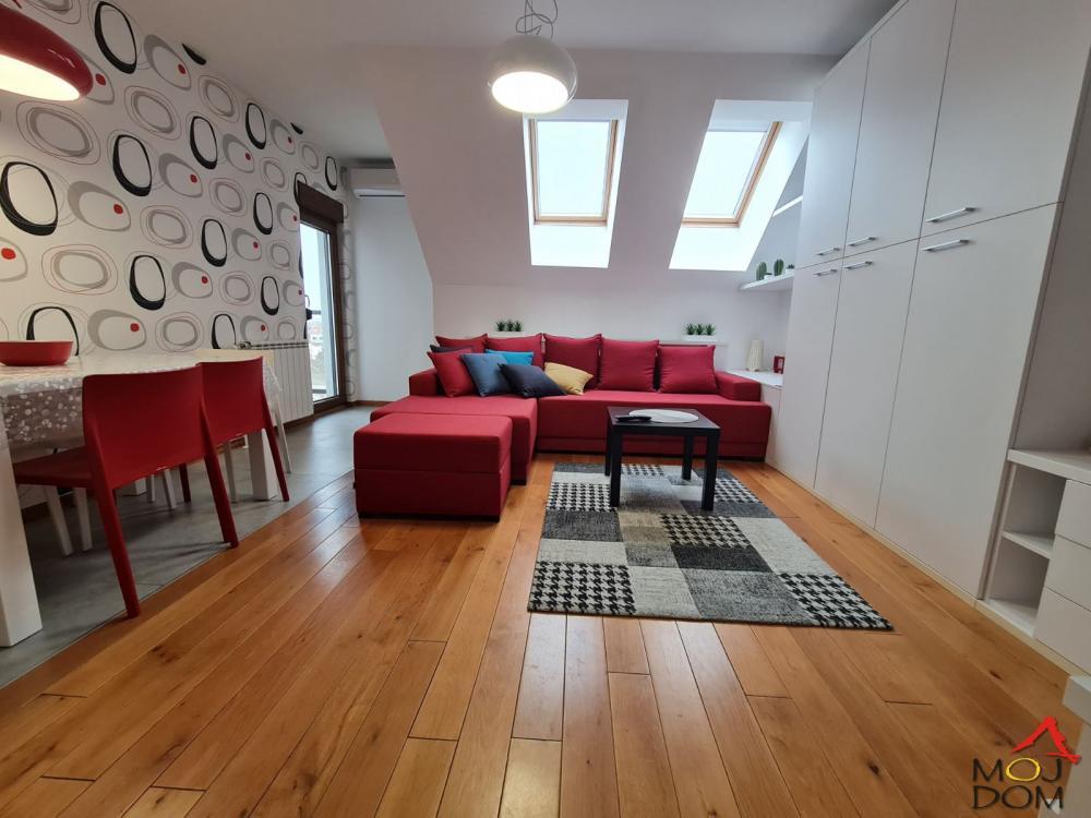 Glavna slika -Stan,NOVI SAD,CENTAR,kv: 44, € 174070, ID: 1029268