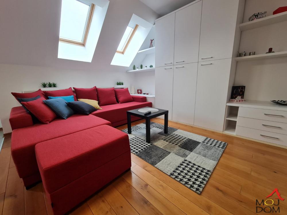 Slika 3 - Stan,NOVI SAD,CENTAR,kv: 44, € 174070, ID: 1029268