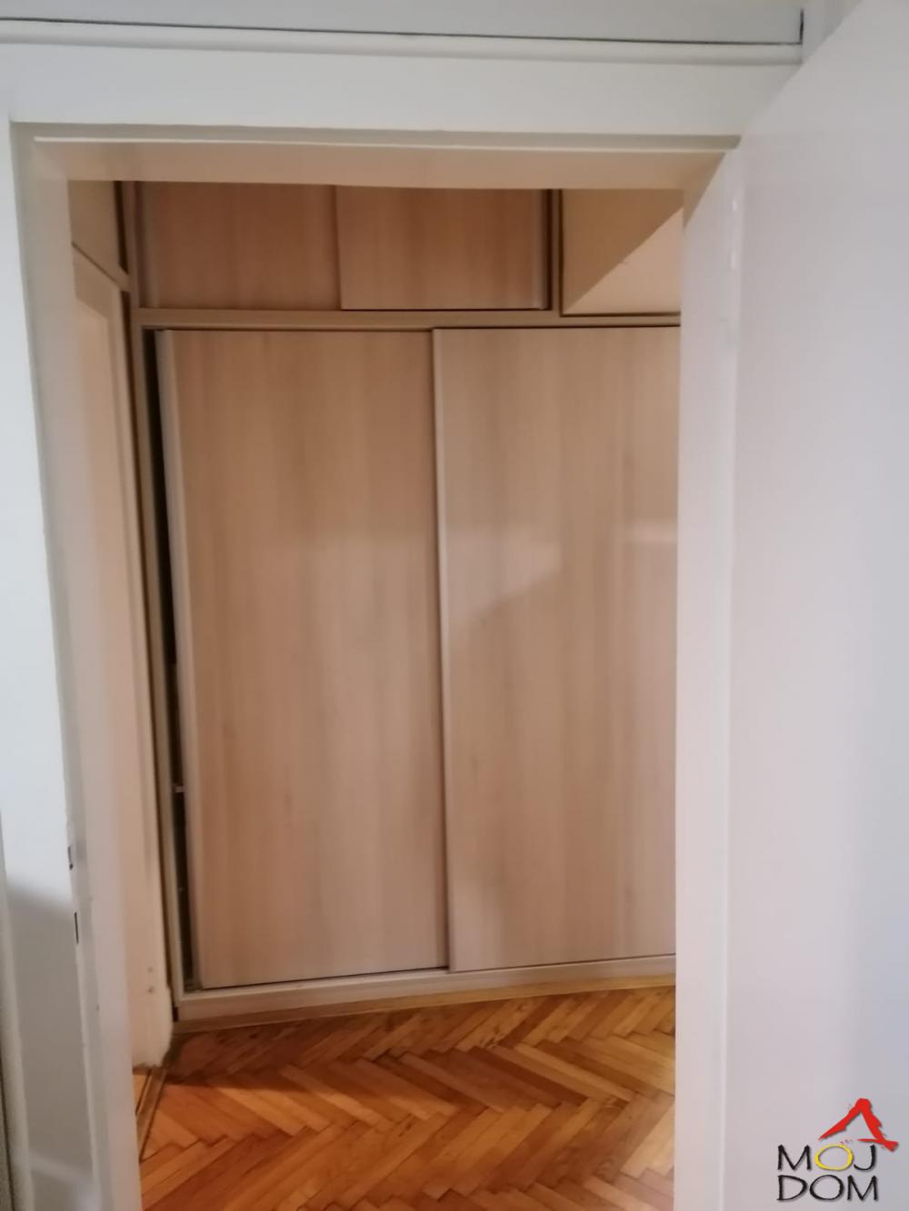 Slika 10 - Stan,NOVI SAD,CENTAR,kv: 74, € 195700, ID: 1028551