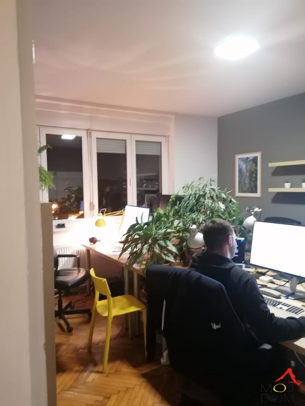 Slika 5 - Stan,NOVI SAD,CENTAR,kv: 74, € 195700, ID: 1028551