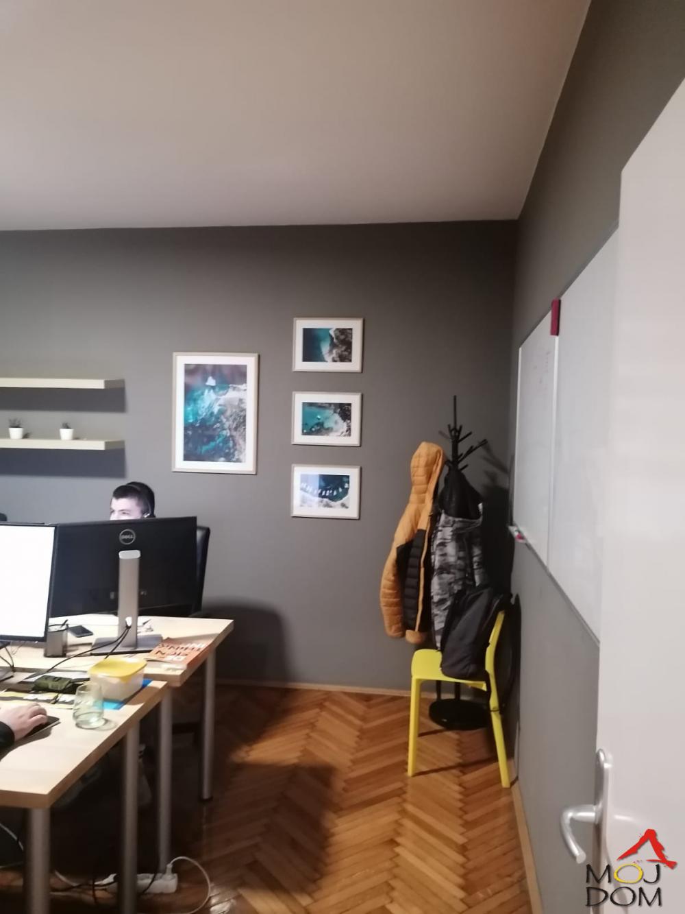 Slika 3 - Stan,NOVI SAD,CENTAR,kv: 74, € 195700, ID: 1028551