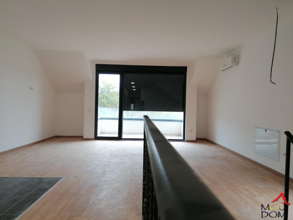 Slika 1 - Stan,PETROVARADIN,MIŠELUK,kv: 92, € 180550, ID: 1029059