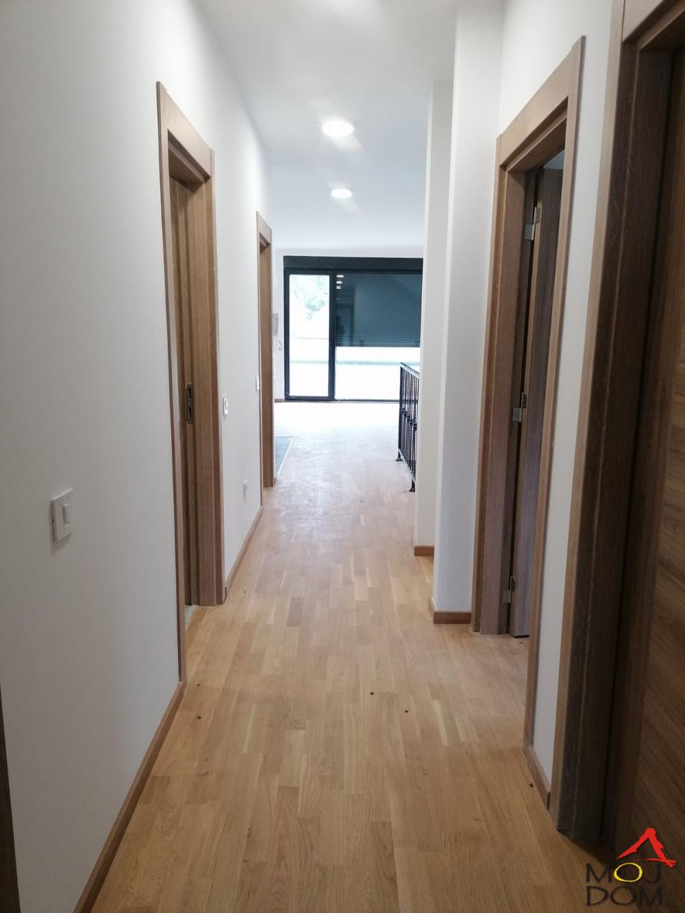 Slika 7 - Stan,PETROVARADIN,MIŠELUK,kv: 92, € 180550, ID: 1029059