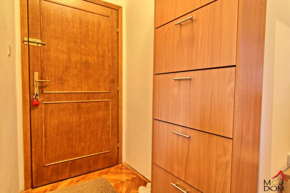 Slika 8 - Stan,NOVI SAD,CENTAR,kv: 49, € 131200, ID: 1029045