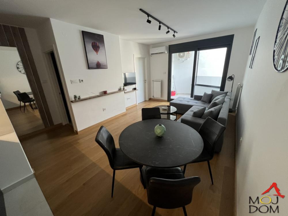 Slika 5 - Stan,NOVI SAD,ROTKVARIJA,kv: 48, € 192700, ID: 1029023