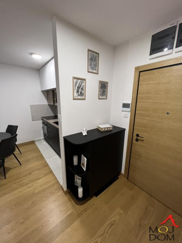 Slika 10 - Stan,NOVI SAD,ROTKVARIJA,kv: 48, € 192700, ID: 1029023