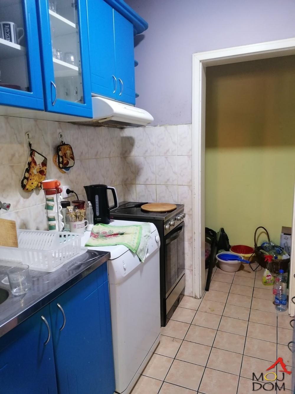 Slika 5 - Stan,NOVI SAD,BULEVAR,kv: 90, € 241000, ID: 1028419