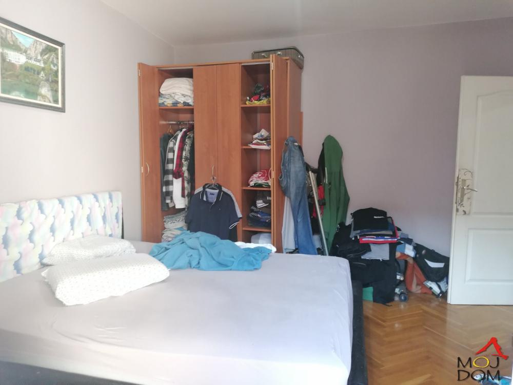 Slika 7 - Stan,NOVI SAD,BULEVAR,kv: 90, € 241000, ID: 1028419