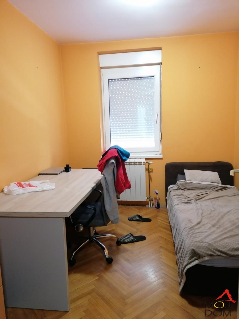 Slika 10 - Stan,NOVI SAD,BULEVAR,kv: 90, € 241000, ID: 1028419