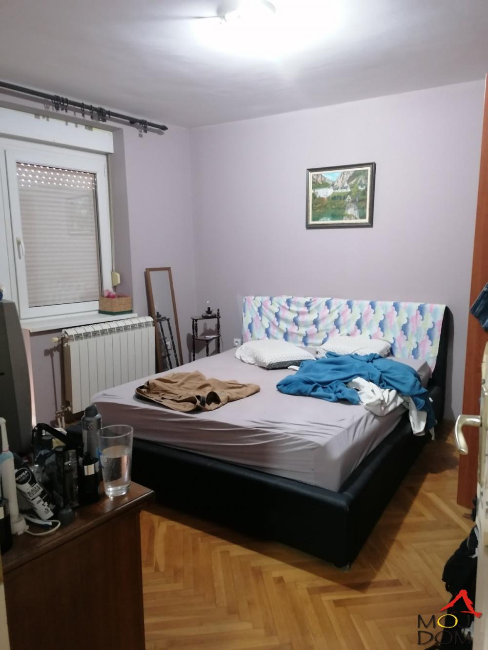 Slika 8 - Stan,NOVI SAD,BULEVAR,kv: 90, € 241000, ID: 1028419